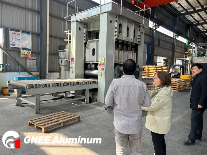 Aluminum Plate Leveling Machine Aluminum Plate Leveling Machine